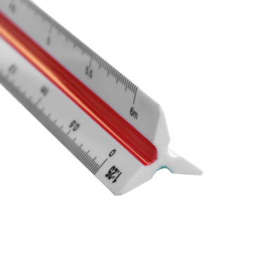 skalowka-plastikowa-urbanista-leniar-30-cm-2-plastyczni